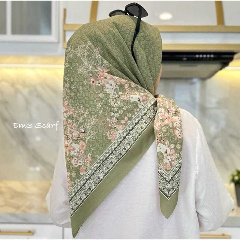 Hijab Segi Empat Standar dan Jumbo Jilbab Motif Bunga Aruna Terlaris