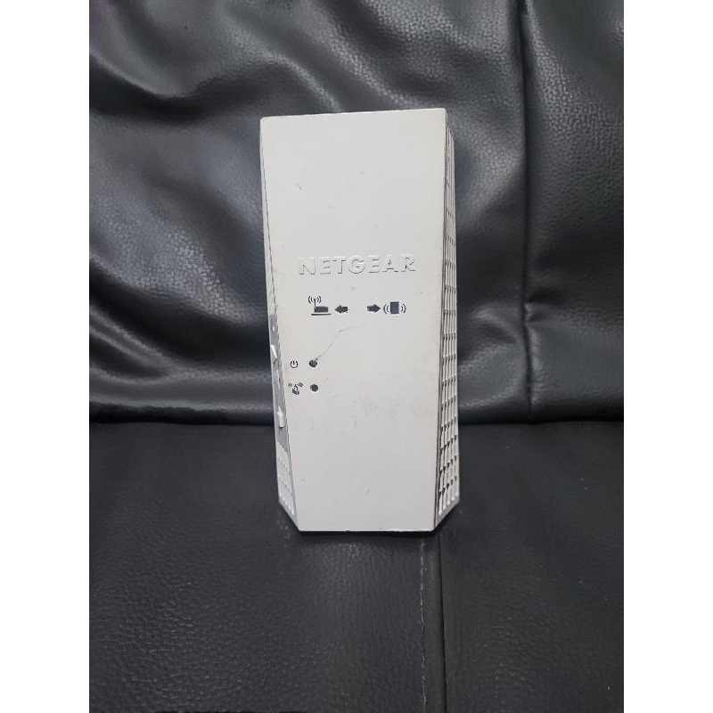 Netgear EX6250 WiFi Mesh Extender AC1750Dual Band 1.7Gbps Wall-plug Internal Antenna Repeater - Beka