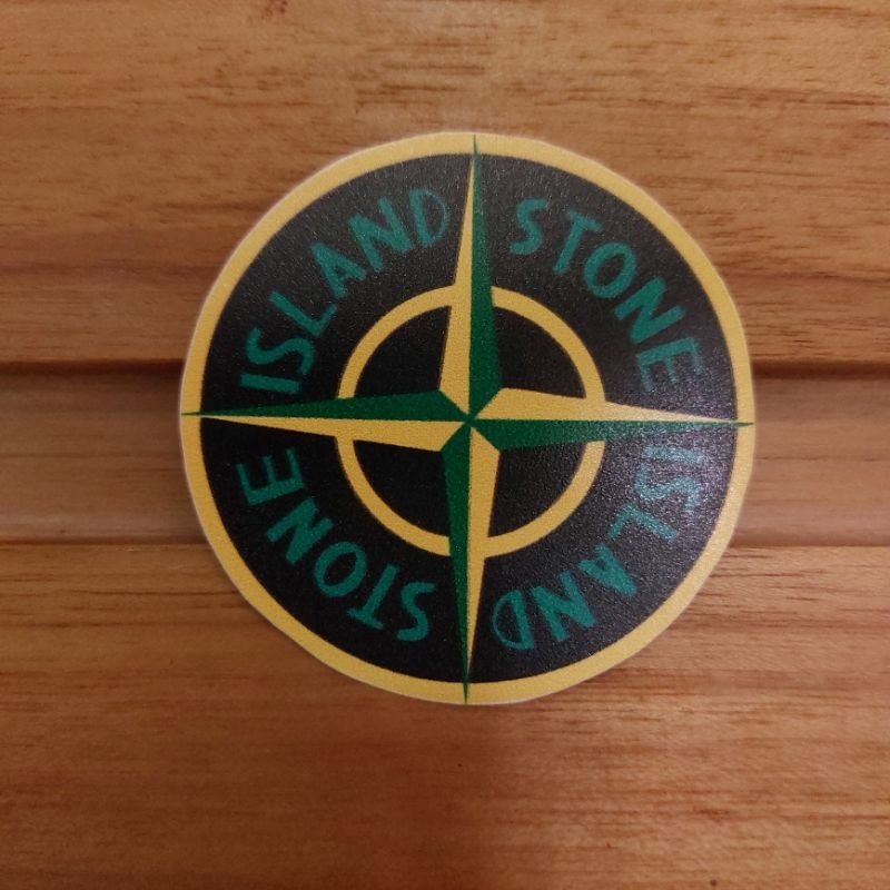 

Stone Island Sticker Premium