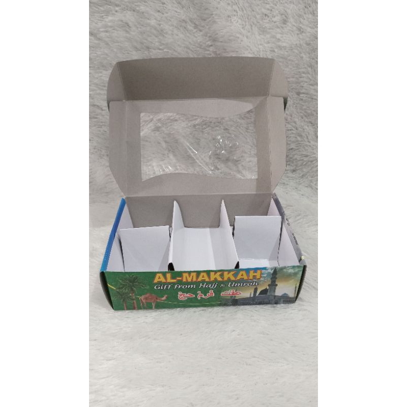 Kotak Paket Oleh-oleh Haji Umroh