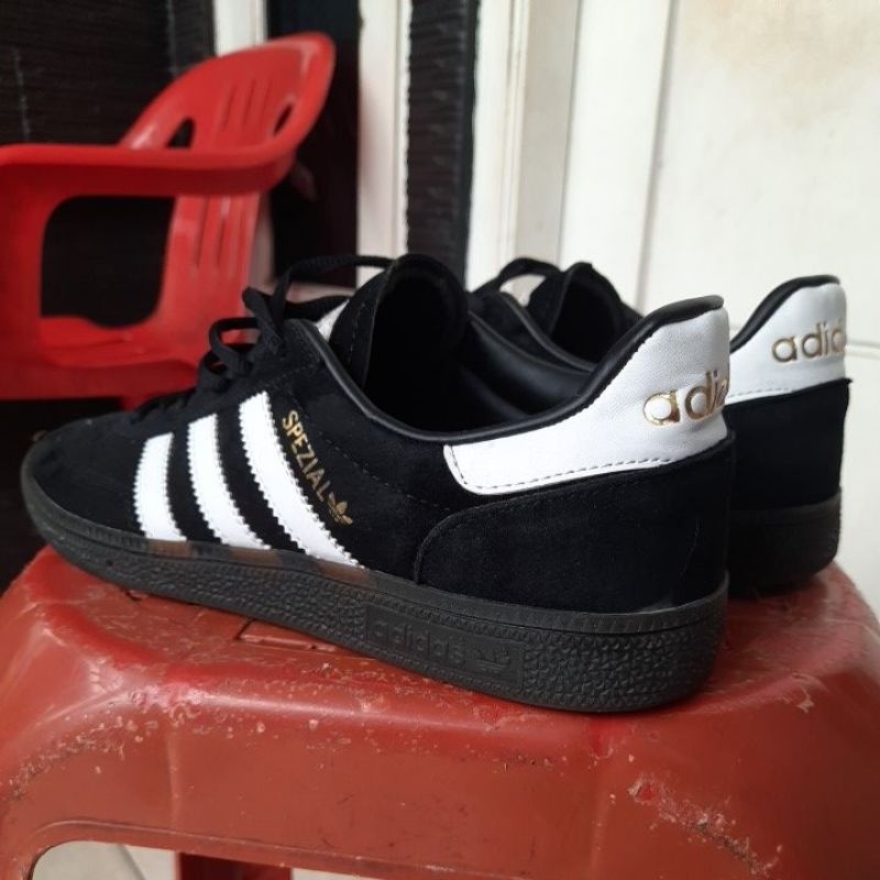 sepatu adidas handball spezial second