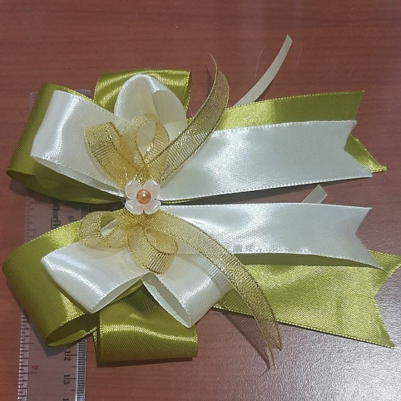 

pita satin , pita hampers, pita jadi serbaguna.