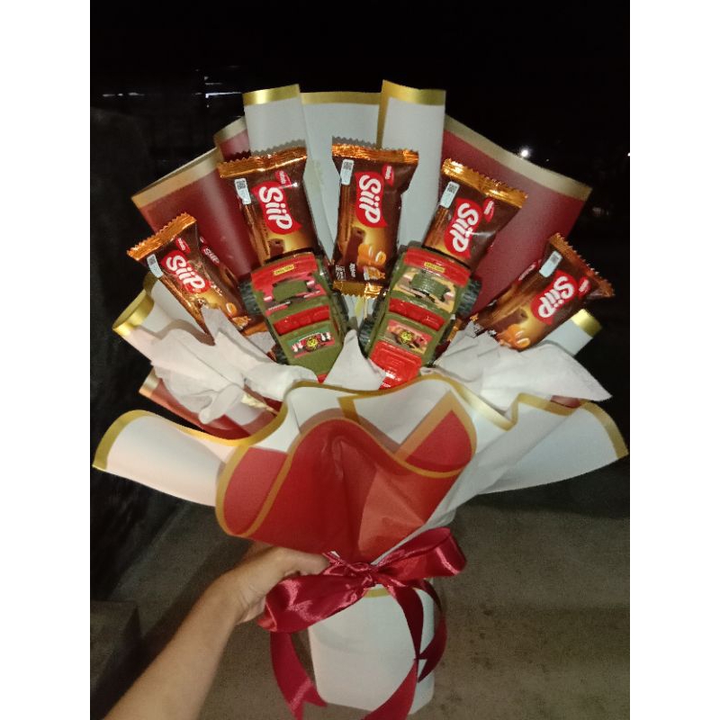 

Buket Snack+Mobil Mainan