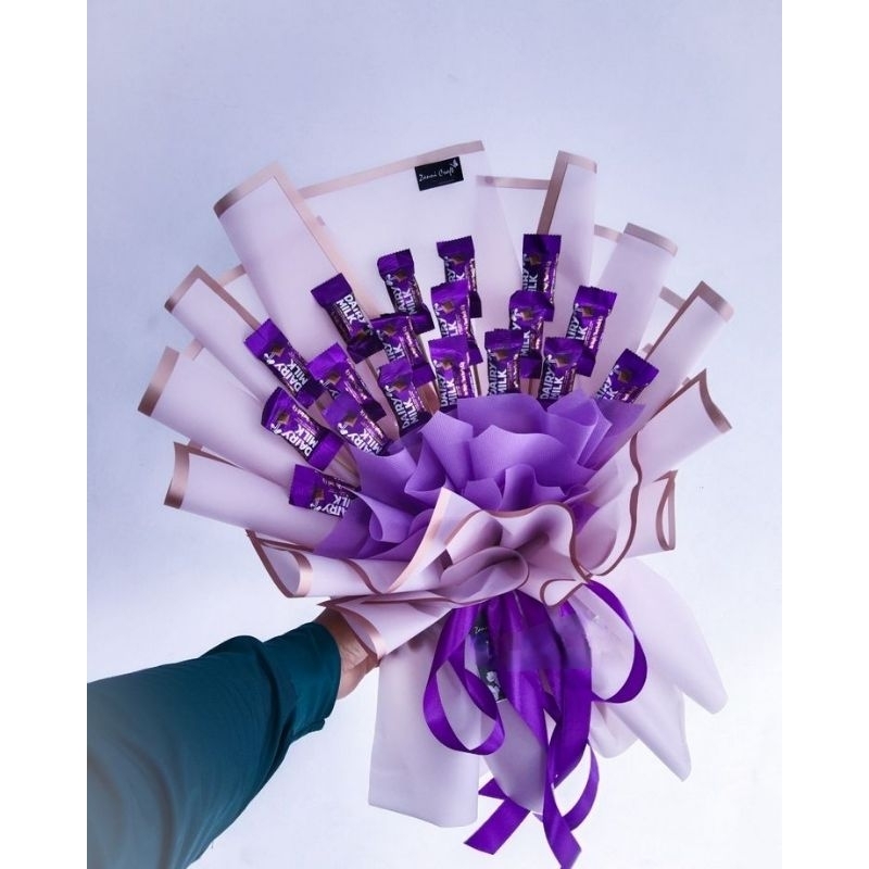 

Buket coklat dairy milk mini bites/Bouquet coklat dairy milk mini bites