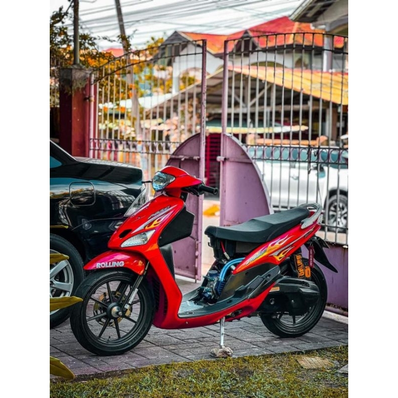 (BAYAR DI TEMPAT) striping Mio sporty 2006 merah stiker Lis ori Yamaha Mio sporty 2006 api merah str