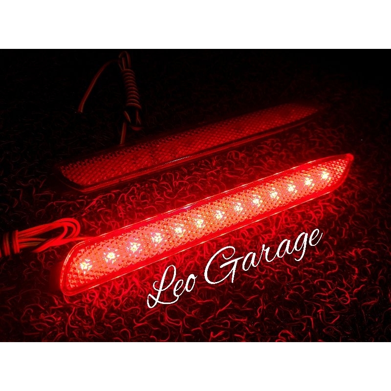 INNOVA FORTUNER 2009 2010 2011 2012 2013 2014 2015 LAMPU BUMPER BELAKANG TULISAN INNOVA RED MICA MER