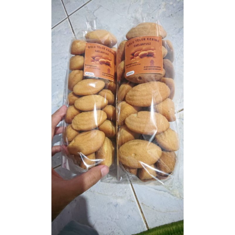 

BOLU KERING (BOLU KUWUK, BOLU KIJING, BOLU BULUS, BOLU KLEMBEN, BOLU PLEMBEN, BOLU KEONG, BOLU KENONG)