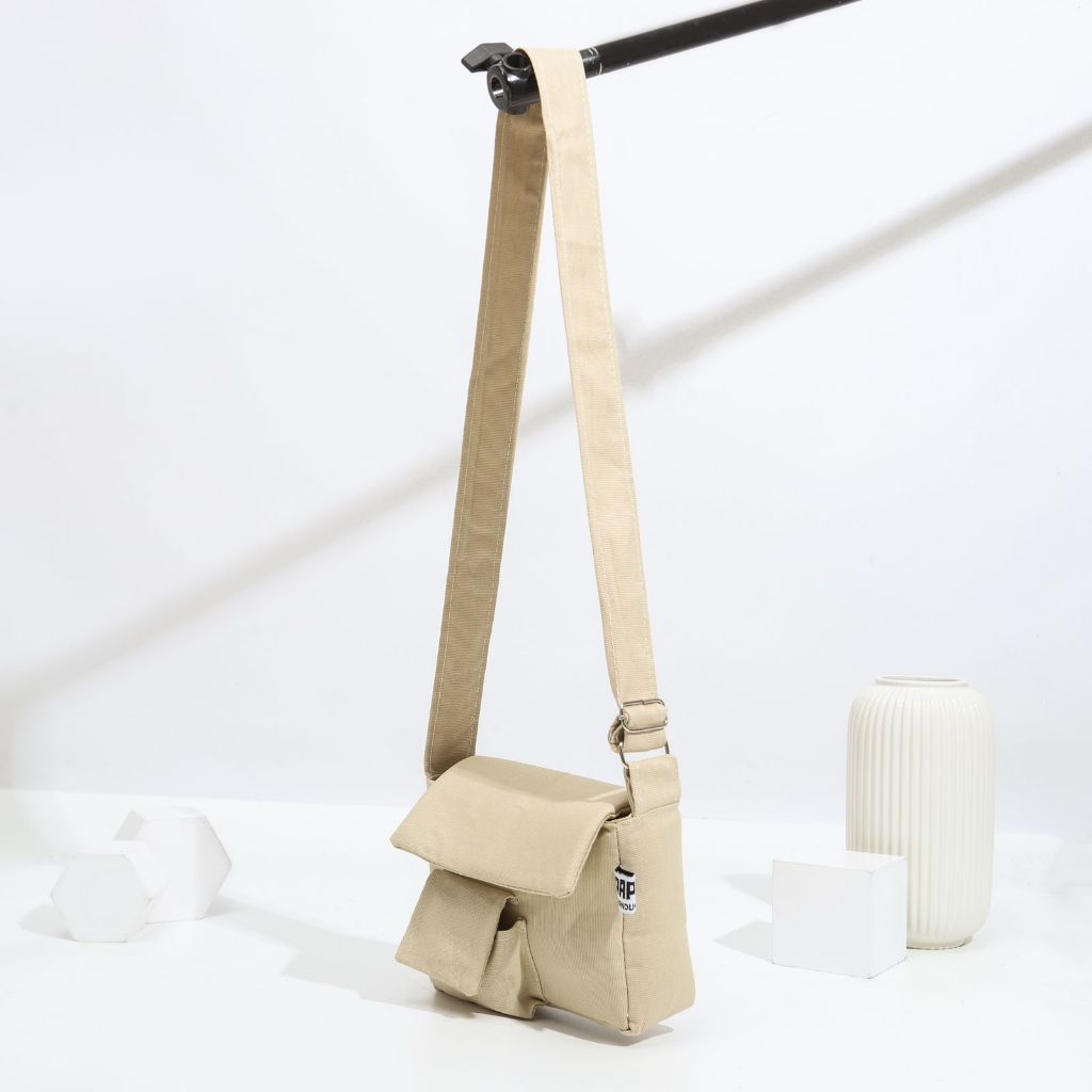 Tas Selempang Wanita Sling Bag Korea Tas Kanvas Lucu Unisex Cream