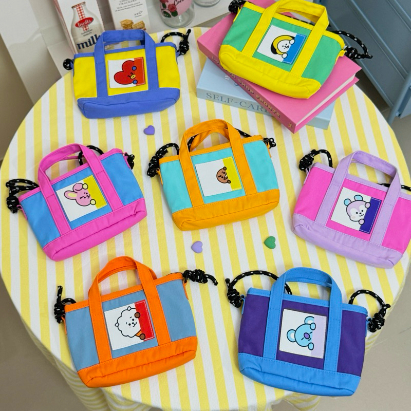 Miniso x BT21 Tas Slingbag BT21