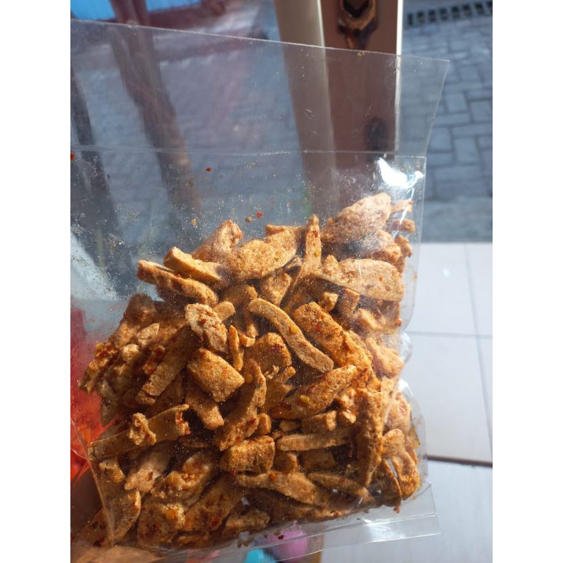 

Snack/Basreng stick pedas daun jeruk/250gr