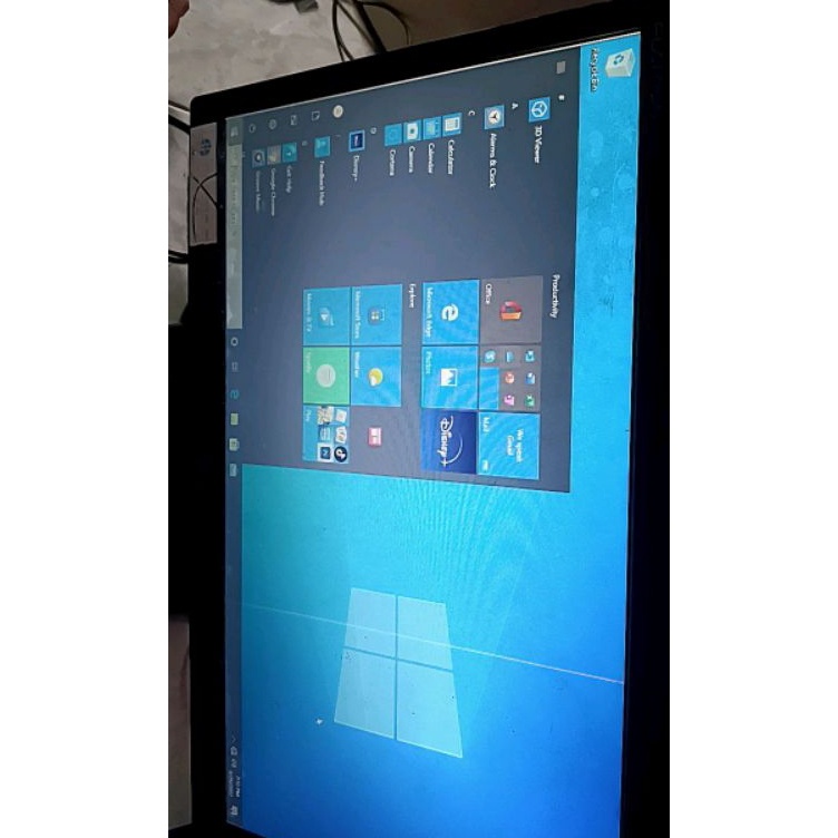 monitor LED LG 19 minus garis y T4E4