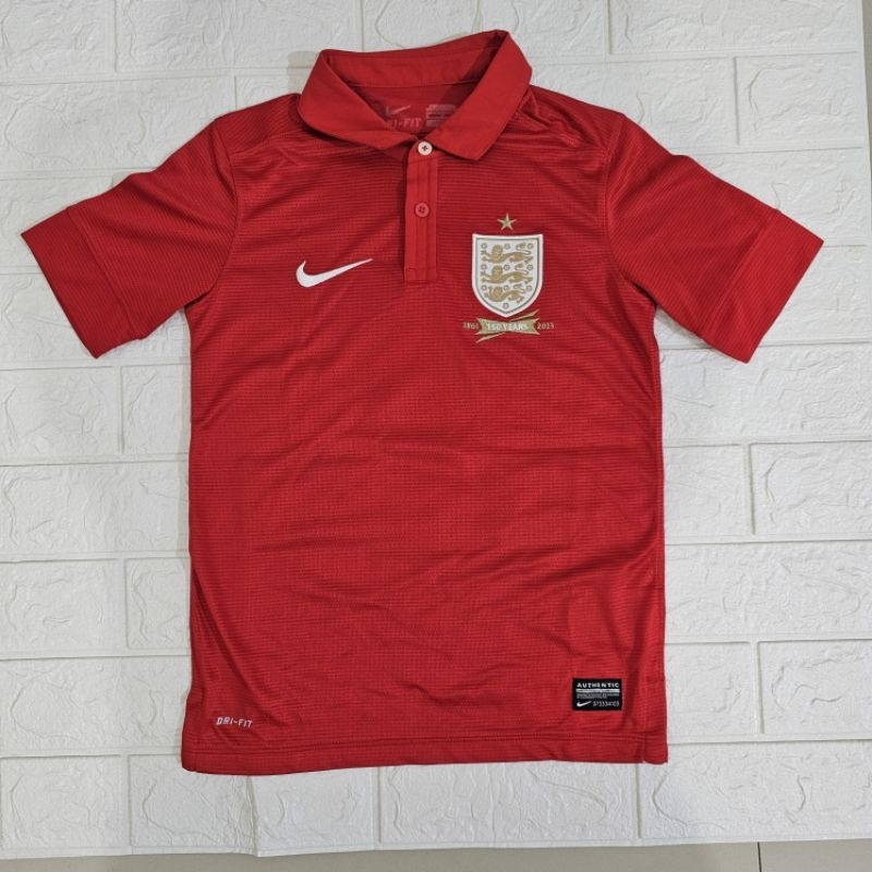 Preloved Kaos Atasan NiKE Dri-Fit Dry-Fit Merah anak 6th (bekas)