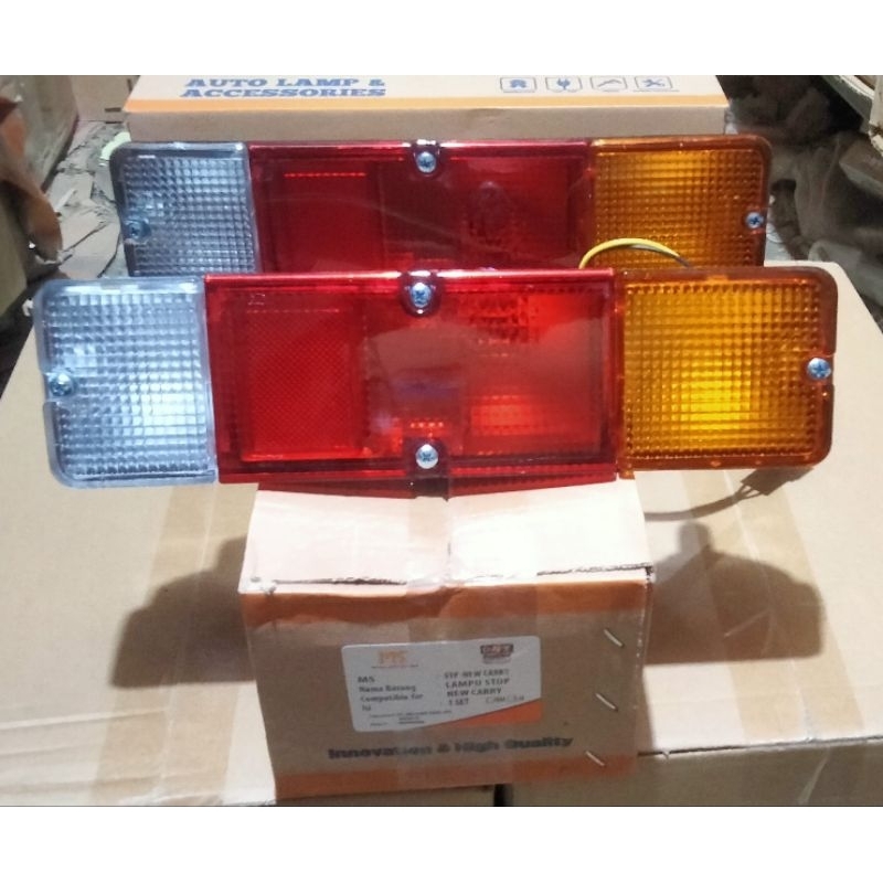 LAMPU BELAKANG NEW CARRY PICKUP/LAMPU STOP CARRY TAYO
