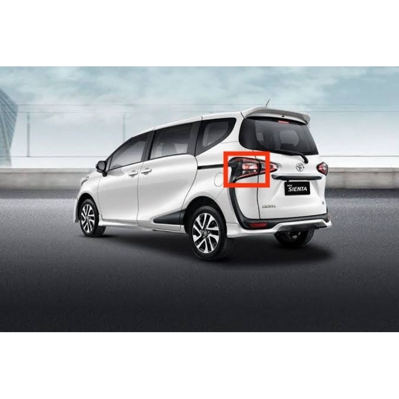 Lampu Bagasi Reflektor Pintu Bagasi Toyota Sienta Type Q Original Toyota