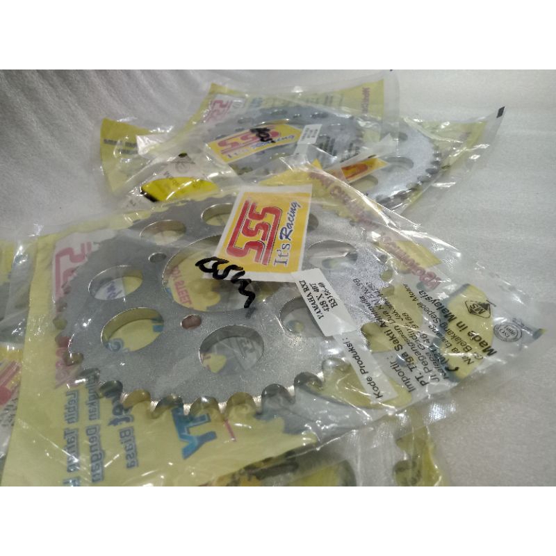 gear belakang sss 428 / 415 Jupiter Z / Jupiter MX 135 / RX king / FIZR 125z / RXZ dengan ukuran 32 