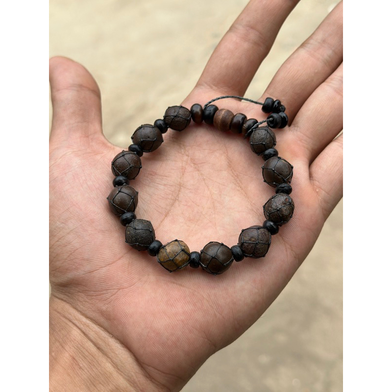 gelang full munta besi daging / monta bassi daging aktif