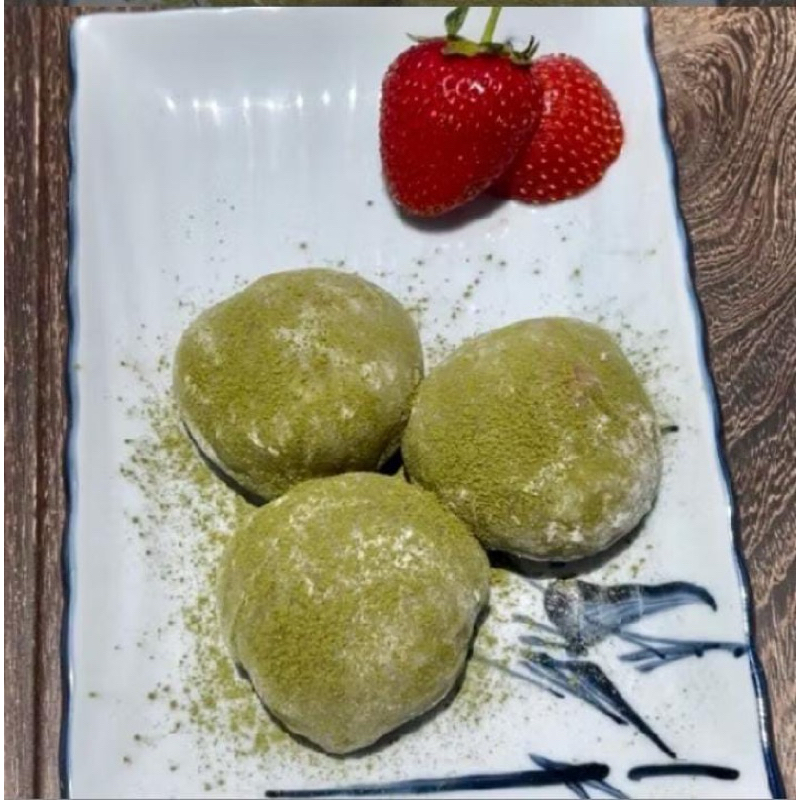 

mochi macha strawbery