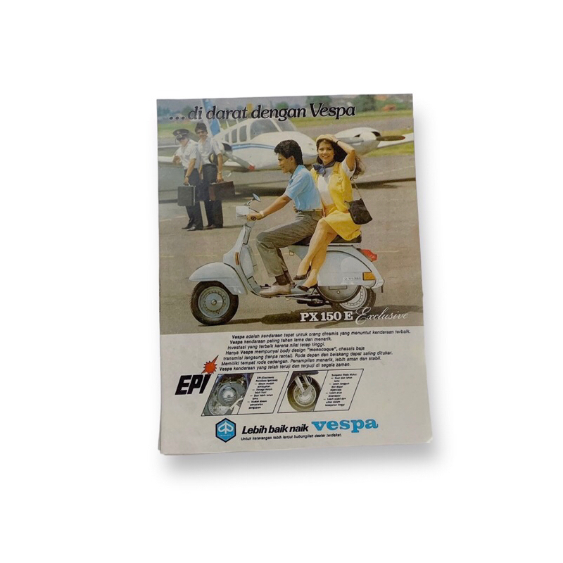 Brosur iklan vespa / poster vespa