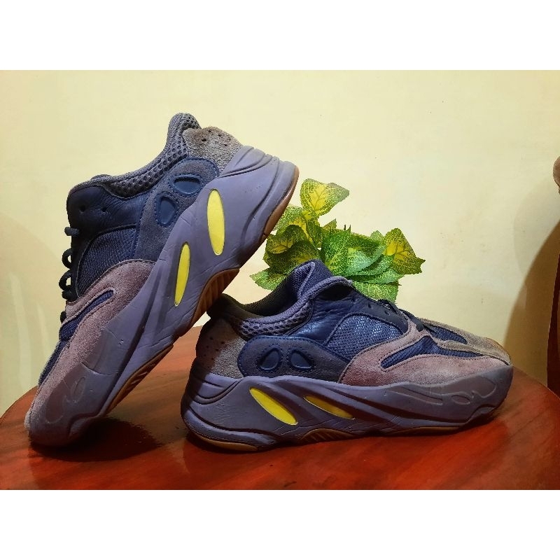 ADIDAS YEEZY 700 MAUVE