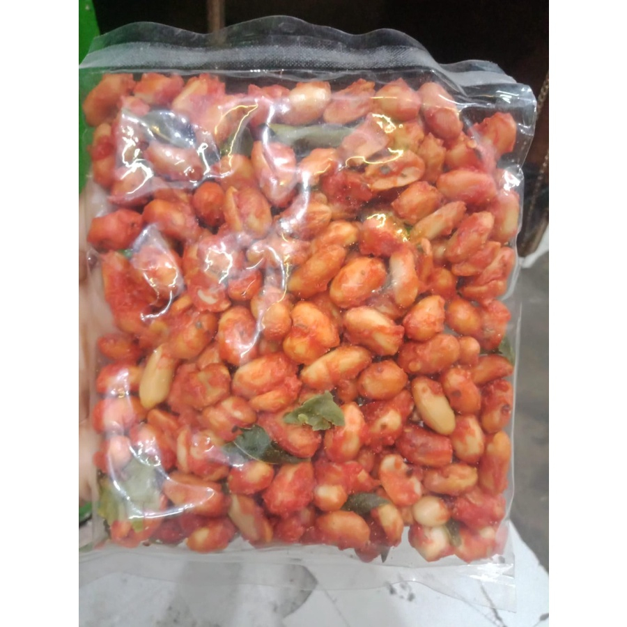 

KACANG THAILAND 1KG KACANG THAILAND PEDAS/KACANG TANAH PEDAS DAUN JERUK