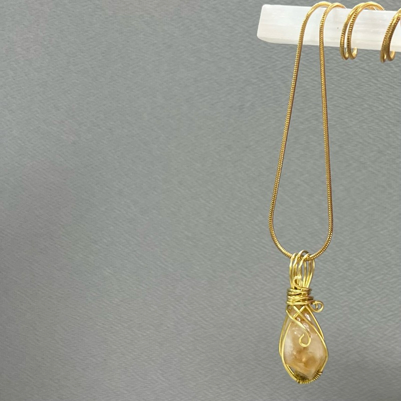 Gift Hampers Crystal Necklace Rough Citrine - Kalung Kristal Asli dengan Titanium gold wire - Free S