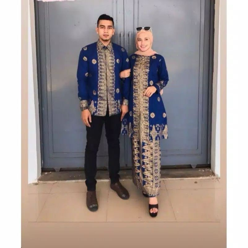 couple setelan batik songket Palembang navy gold