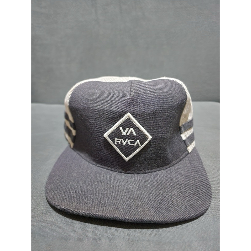 Topi snapback RVCA second original  kondisi baik