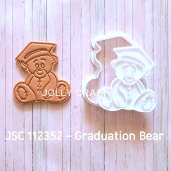 Cookie cutter School GRADUATION BEAR