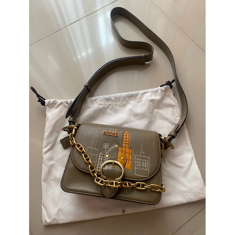 COACH X JEAN MICHEL BEAT 18 SHOULDER BAG BASQUIAT BRASS (6892)