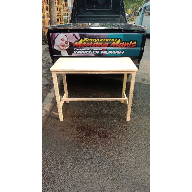 meja ukuran 100x60x75cm jatibelanda
