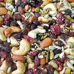 

Kacang Mix Trail 1kg / Cemilan Kacang Sehat Buah Kering