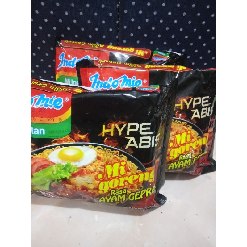 

INDOMIE GORENG AYAM GEPREK 5 BKS