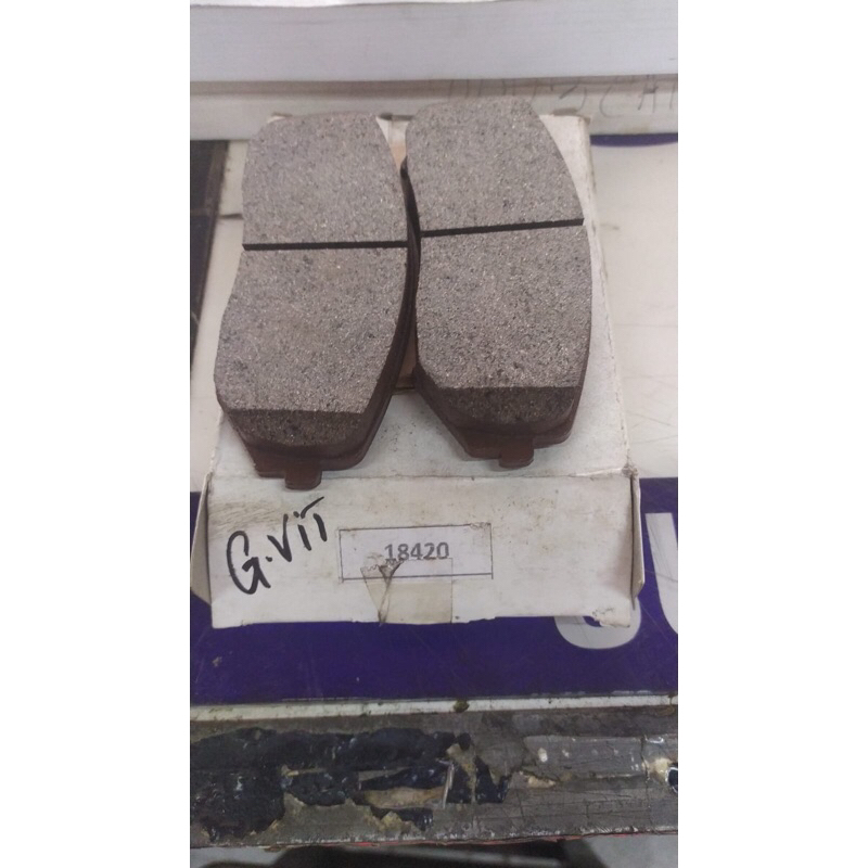 kampas rem depan grand vitara 2008