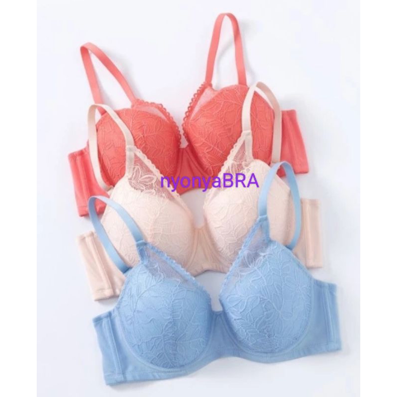 Young curves bra berkawat C03-10362