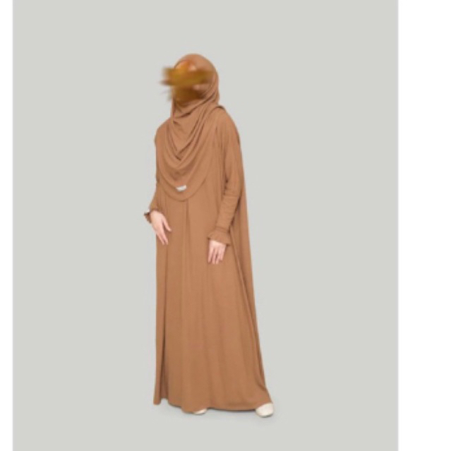 heelan dress new tag caramel M