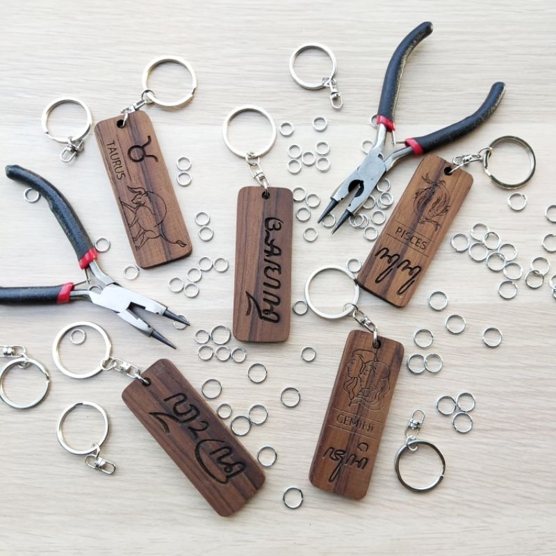 Gantungan Kunci Custom Kayu Jati / Gantungan Kunci Zodiak