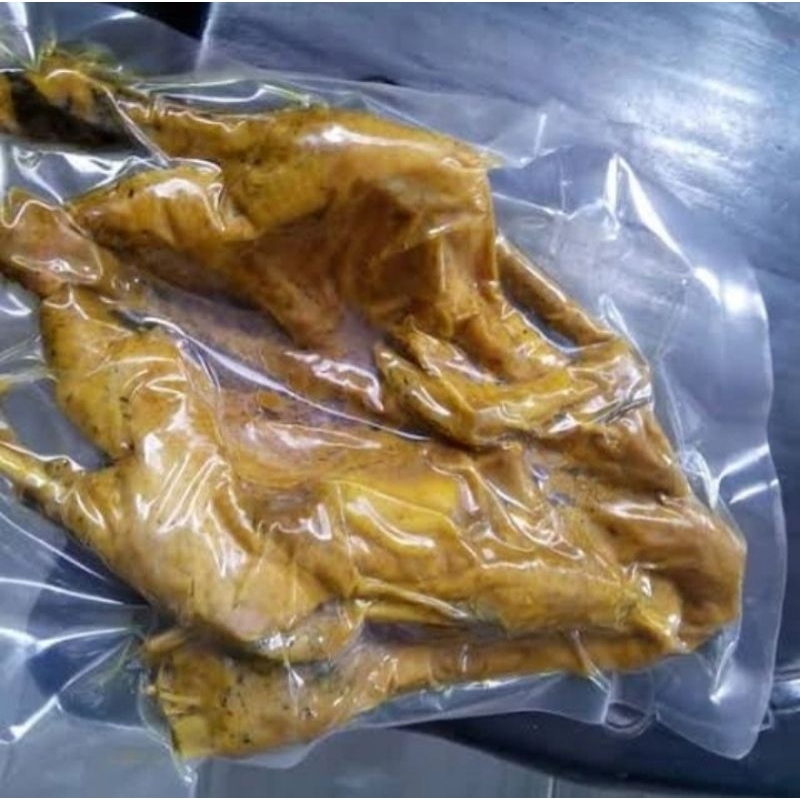 

Entog ungkep serena khas rempah jawa tengah,berat 1kg dijamin tanpa bahan pengawet