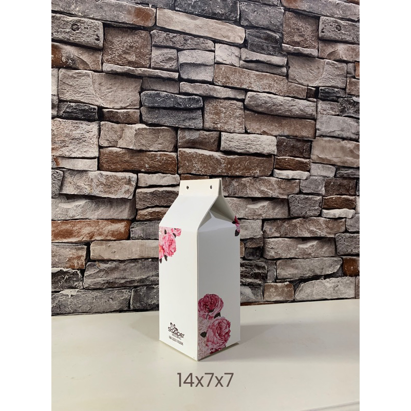 

BOX SOUVENIR AESTHETIC UK 14x7x7 BISA CUSTOM NAMA MOTIF 4