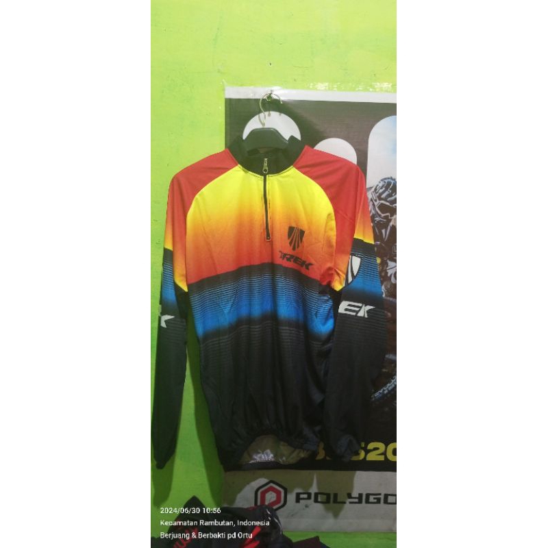 kaos sepeda lengan panjang