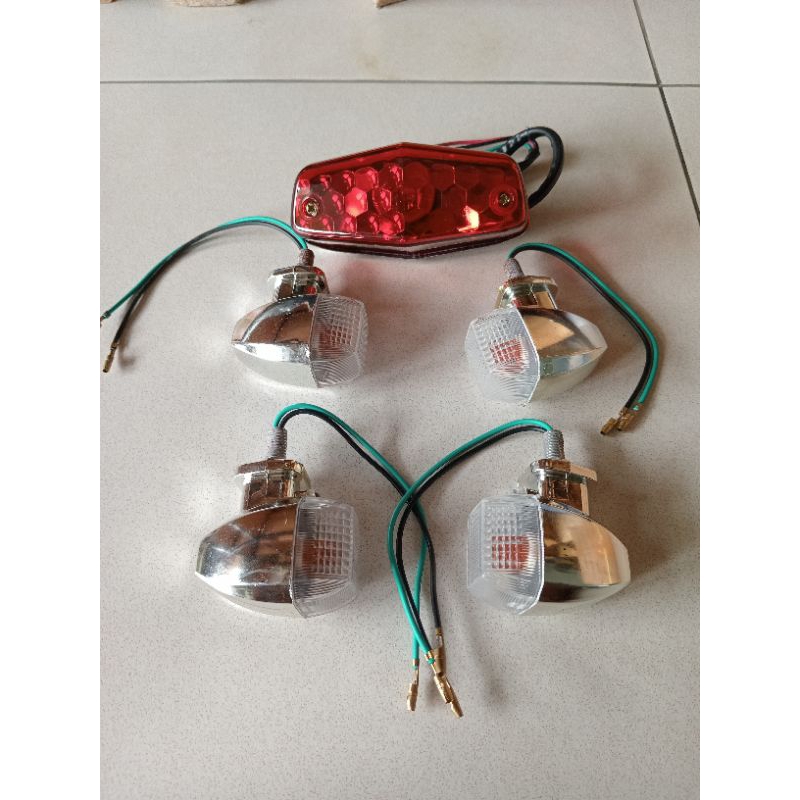lampu stop stopan belakang bsa set sen 4 biji cb cb100 bagus