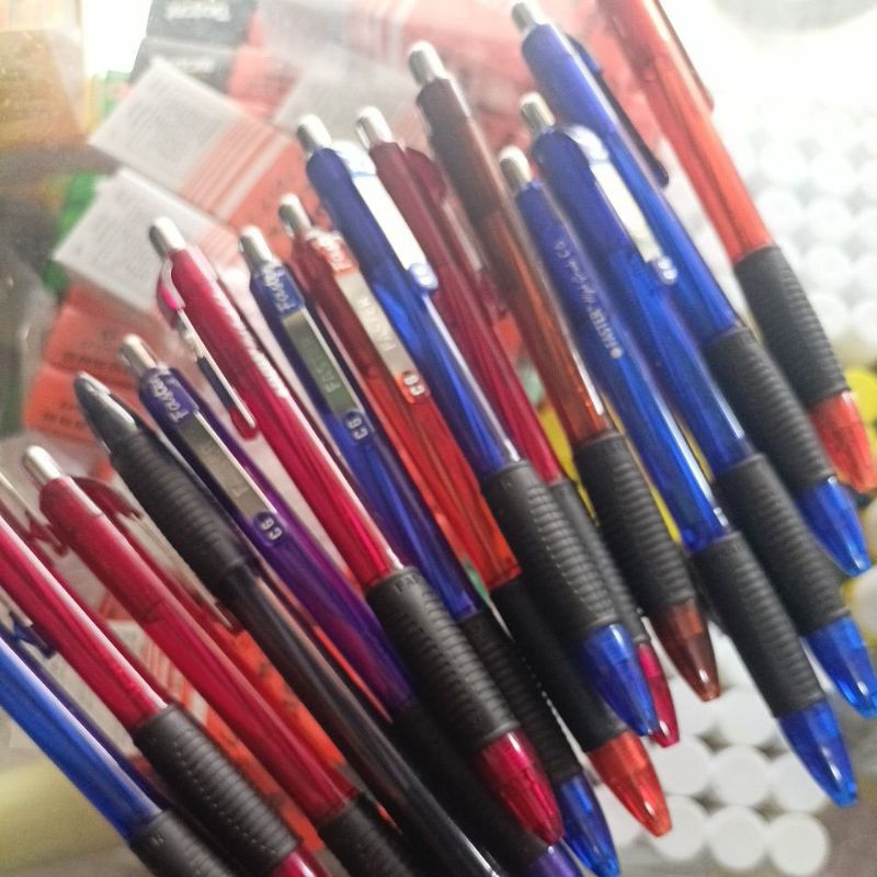 

Pen Faster C6 Retractable