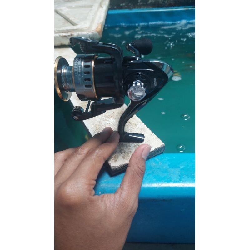 reel pancing he 2000 masih baru