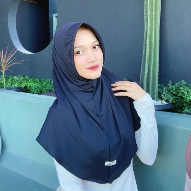 Cresa Hijab - Bergo Hamidah Sport Pet Tebal Uk L