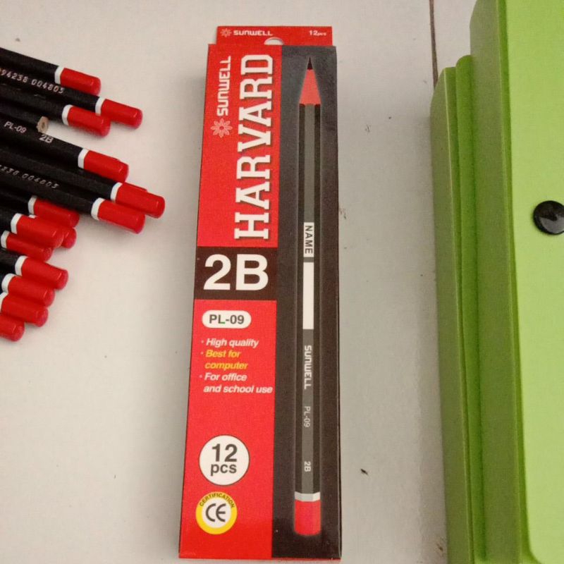 

isi 12pc Pensil 2B bisa kasih nama for office and school use