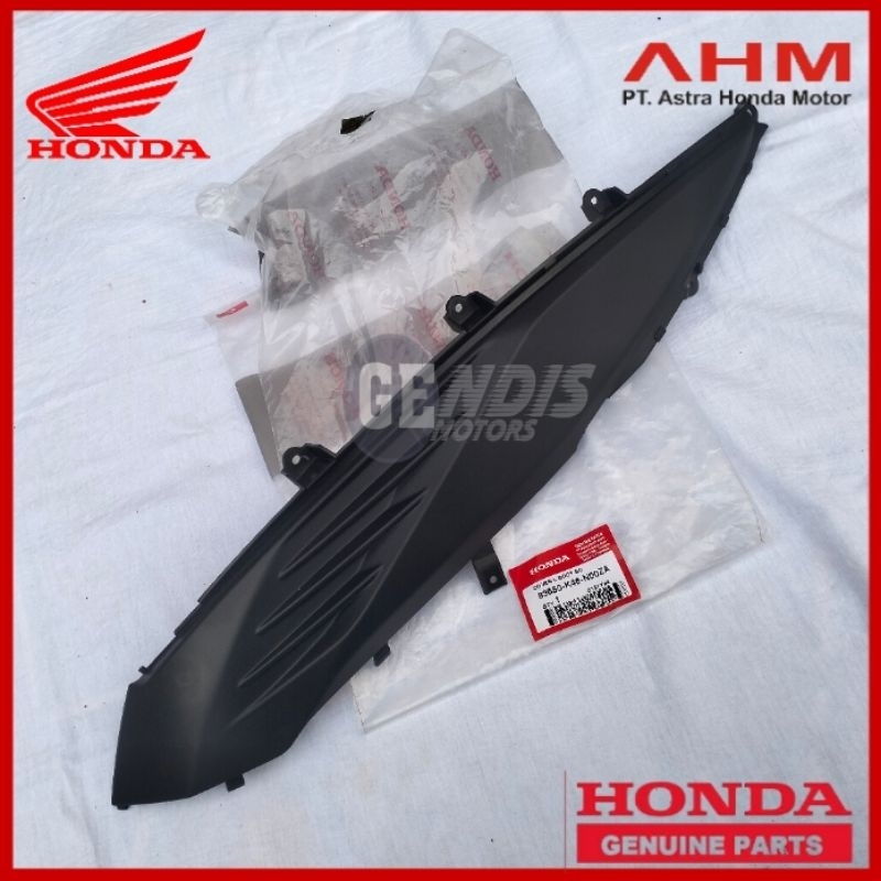 Cover side L sambungan body kiri Vario 110 fi esp original AHM