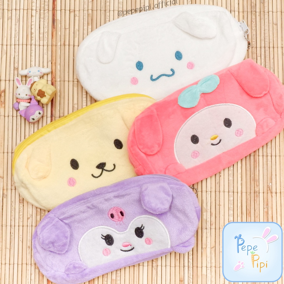 

Diskon sekarang Kotak Pensil Plushy Sanrio Tangan Kuromi Pom Purin Cinnamoroll My Melody Tempat Pensil Plush Wadah Pensil Kostak Pouch Makeup Kosmetik