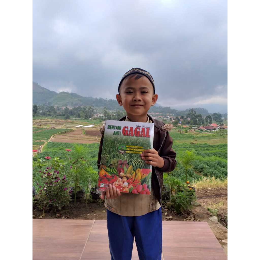 BUKU PERTANIAN TERLENGKAP UNTUK PETANI PEMULA (560 Halaman)