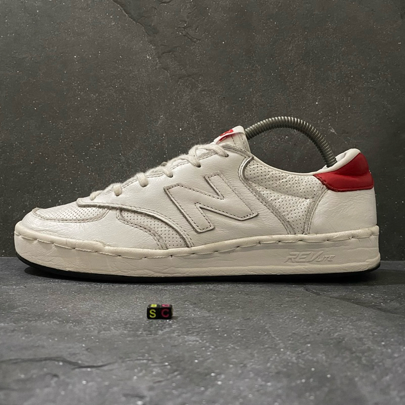 new balance ct300