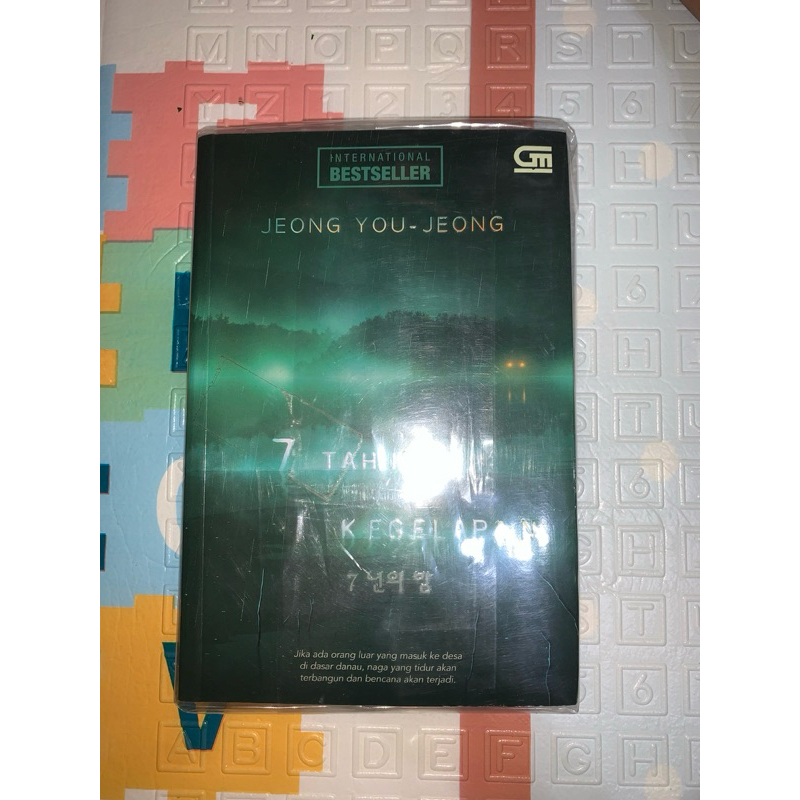 preloved buku 7 tahun kegelapan