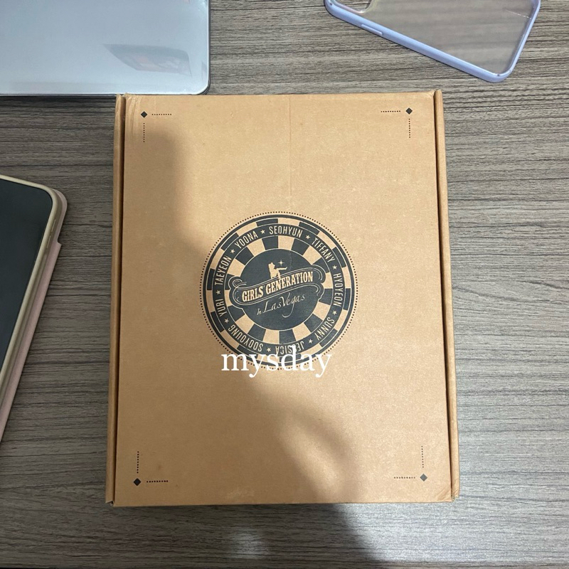 Girls’ Generation (SNSD) in Las Vegas Photobook 2014